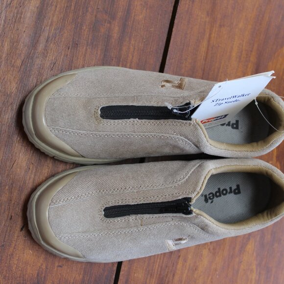 FALL SALE Propet Womens Travelwalker Zip Suede 6 1/2 M NWT's - Picture 3 of 12